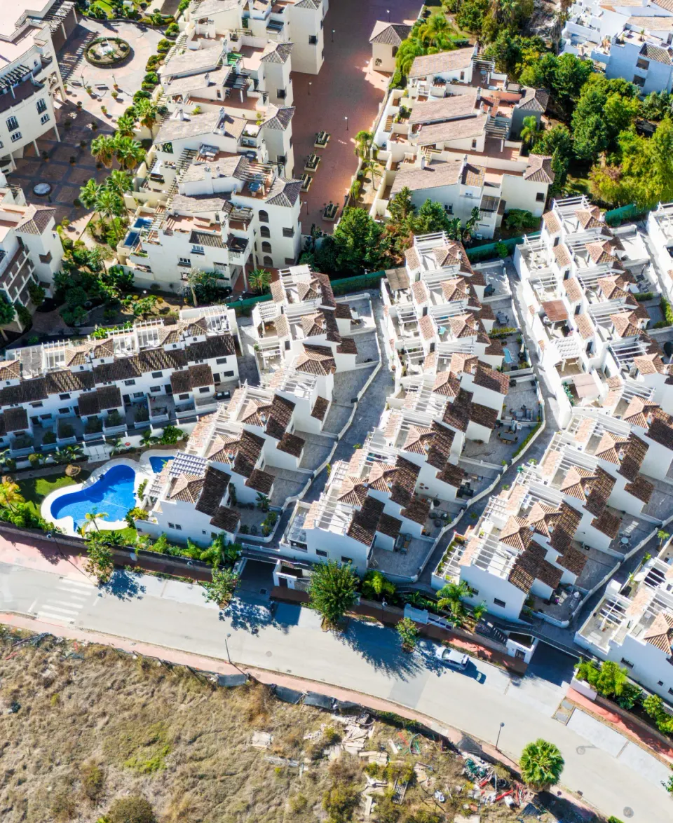 Agra Residencial — Townhouse in Estepona