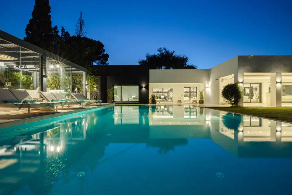 Casa Nadim — Villa in Las Brisas