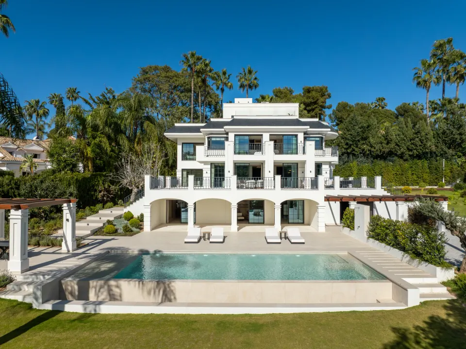 Villa Monte Blanco — Villa in Nueva Andalucía