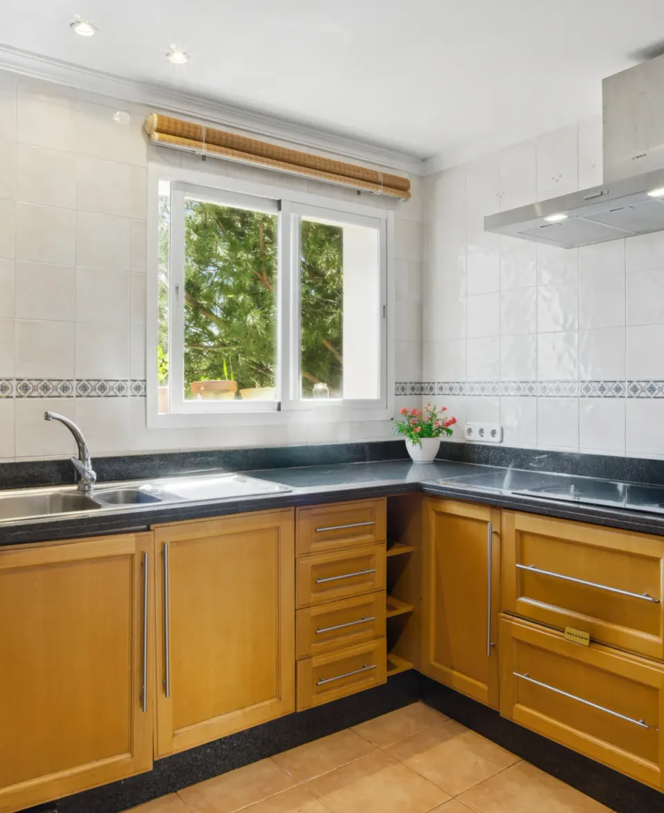 Los Pinos de Aloha — Penthouse in Nueva Andalucía