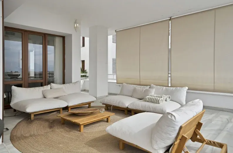Alcores del Golf — Apartment in Nueva Andalucía