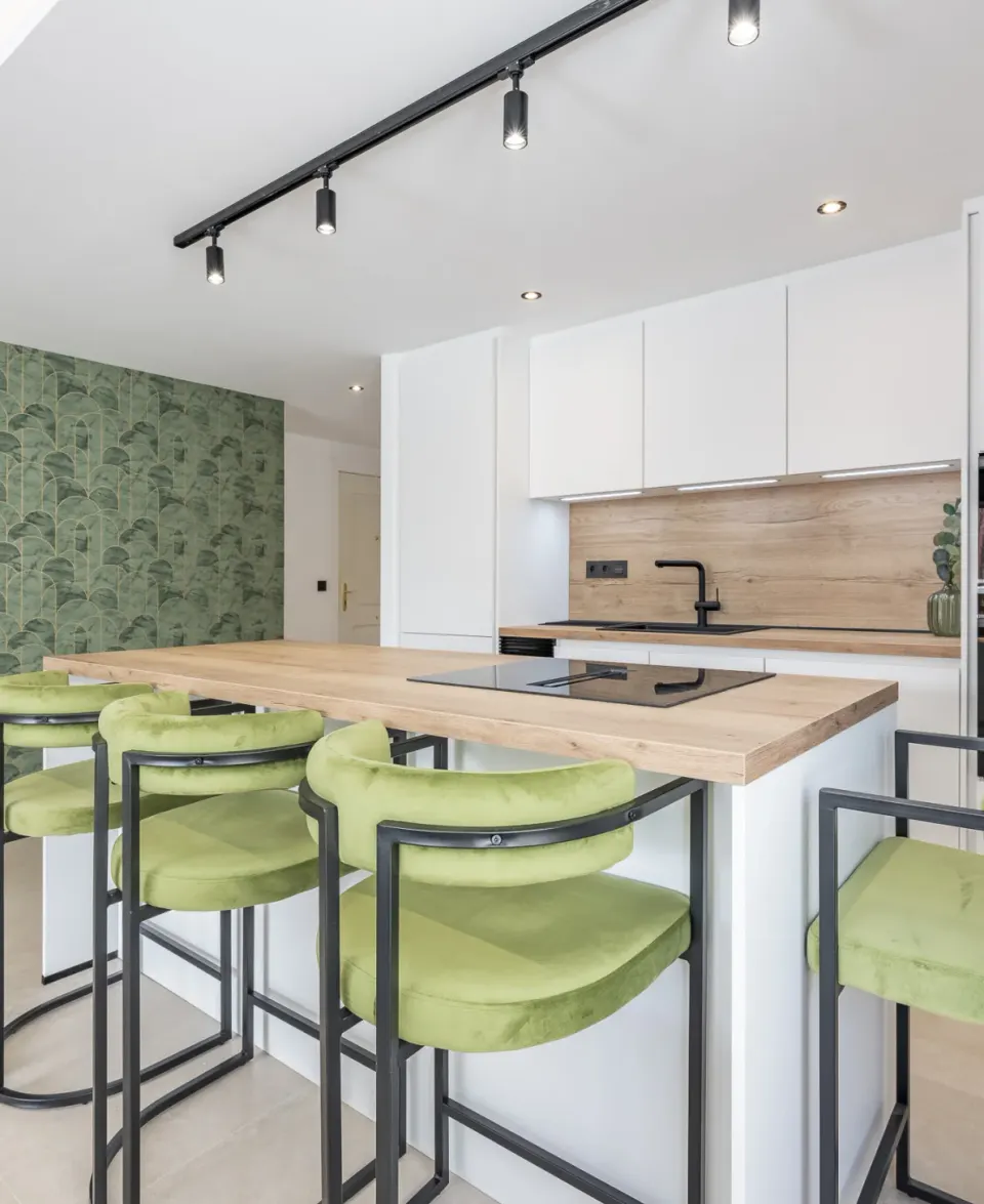 La Maestranza — Apartment in Nueva Andalucía