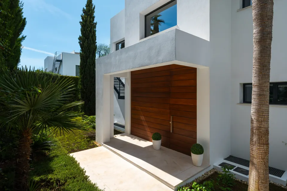 Los Olivos 14 — Villa in Nueva Andalucía
