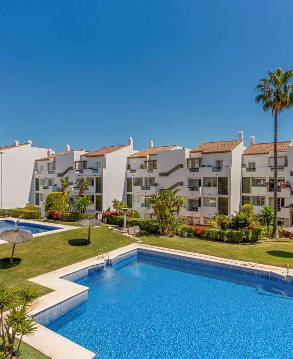 Las Jacarandas — Apartment in Bel-Air