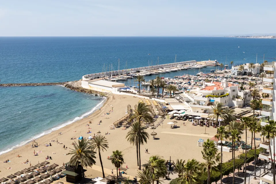 Marbella Town — Apartment in Casco Antiguo