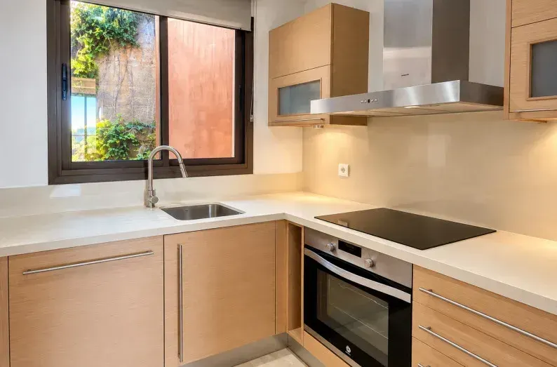 2-bed apartment with panoramic views and a 23 m² terrace, La Quinta, Benahavís