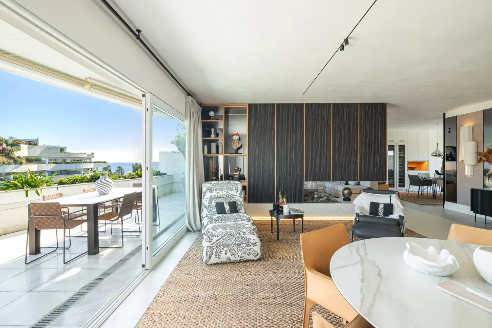 Embrujo Banús — Penthouse in Marbella
