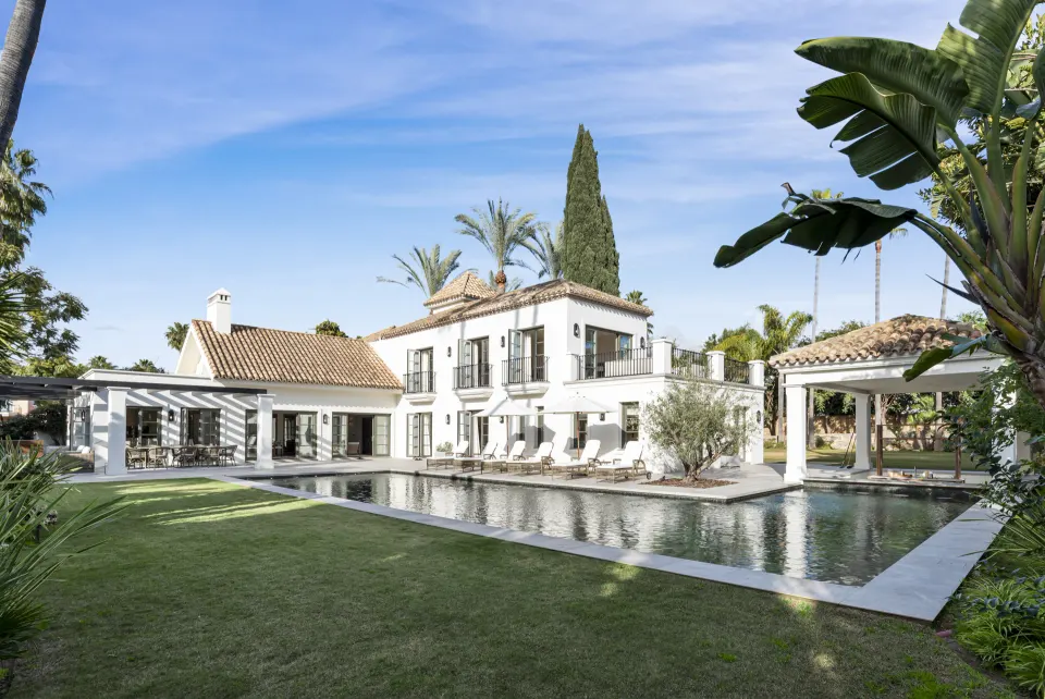La Hacienda — Villa in Nueva Andalucía