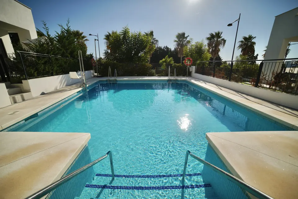 Los Miradores — Townhouse in Bel-Air