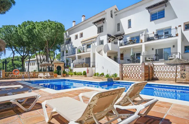 Los Pinos de Aloha — Penthouse in Nueva Andalucía