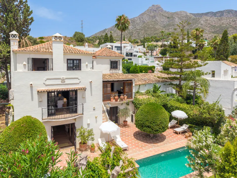 Villa Hibiscus IV — Villa in Marbella Hill Club