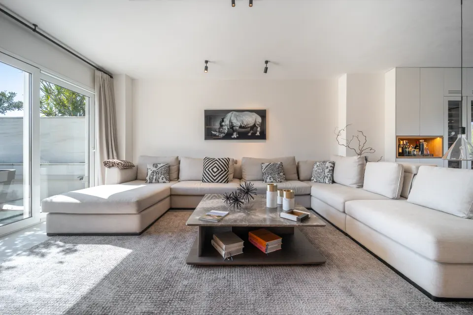 Embrujo Banús — Penthouse in Marbella