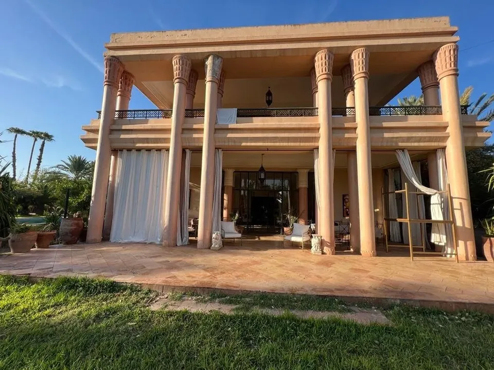 Villa with a pool and palm garden, Marrakech