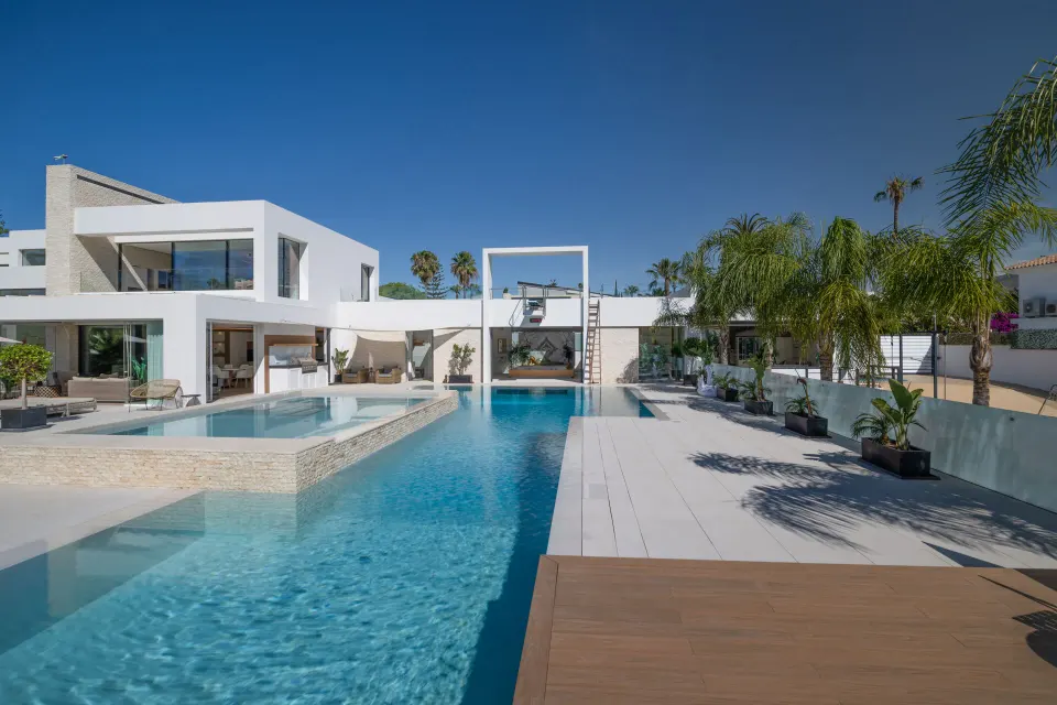 La Casa Blanca — Villa in El Paraíso