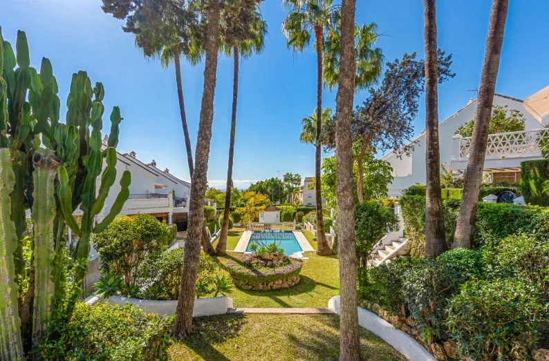 Montepiedra — Townhouse in Marbella Golden Mile