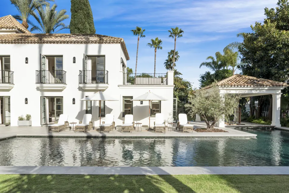 La Hacienda — Villa in Nueva Andalucía