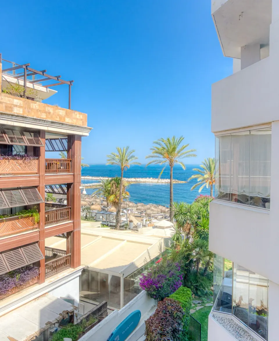 La Herradura — Apartment in Puerto Banús