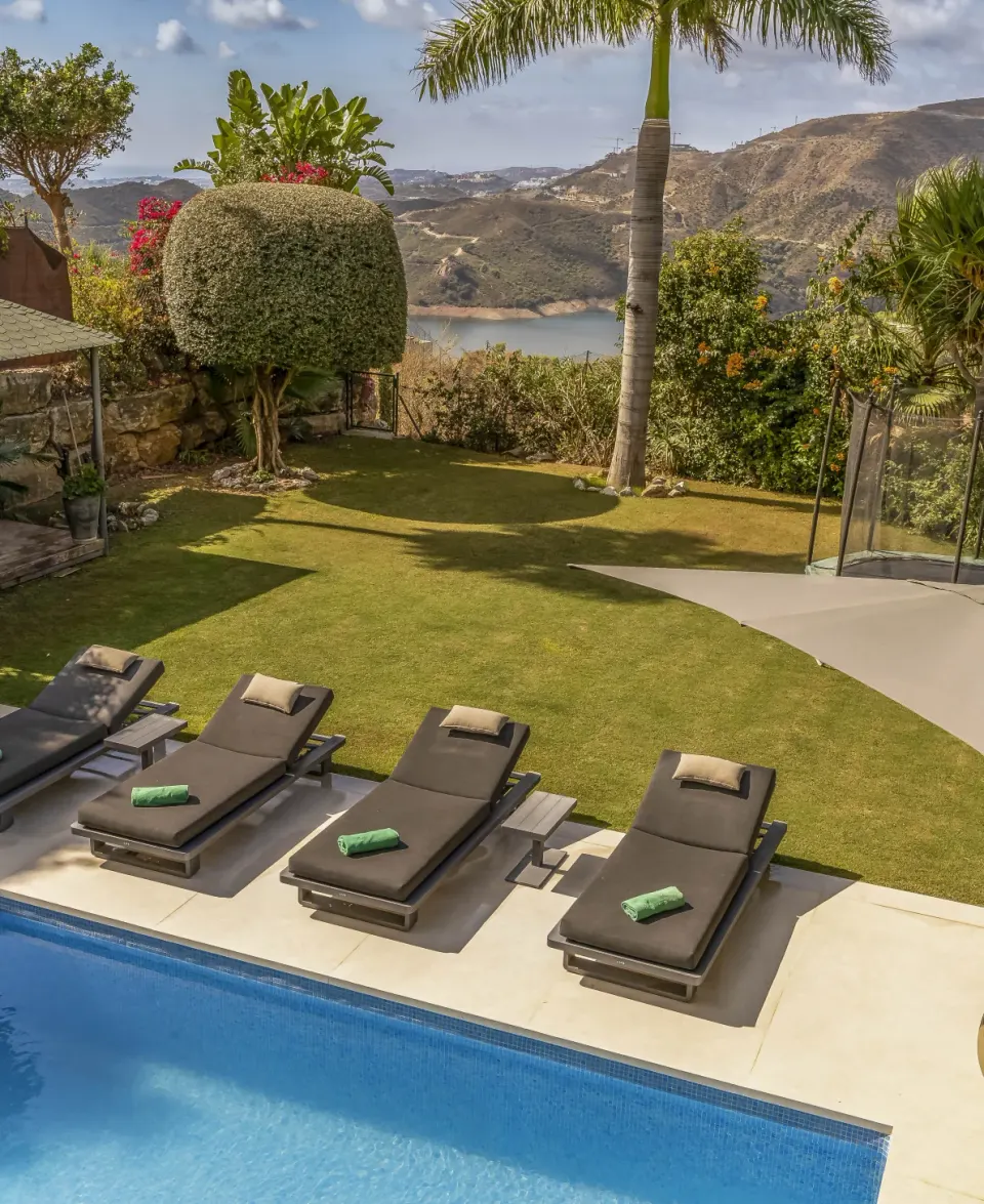 Sierra Blanca Country Club — Villa in Istán