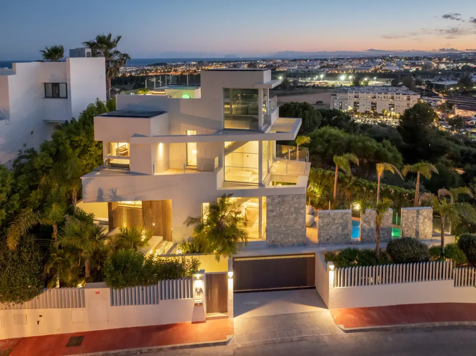 Villa Riva — Villa in Nueva Andalucía