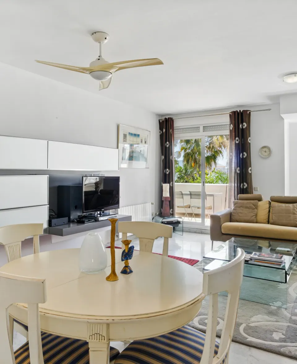 Marbella Real — Penthouse in Marbella Golden Mile