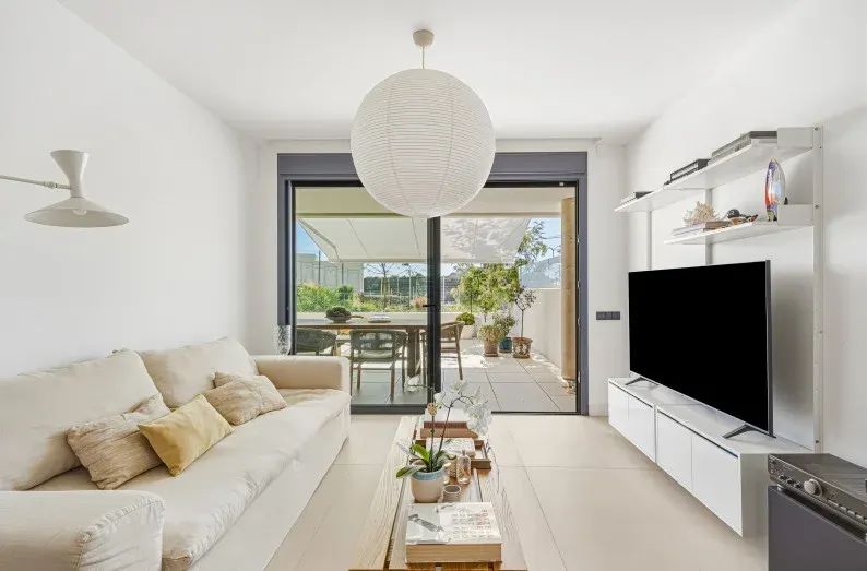 Medblue — Apartment in Los Altos de los Monteros