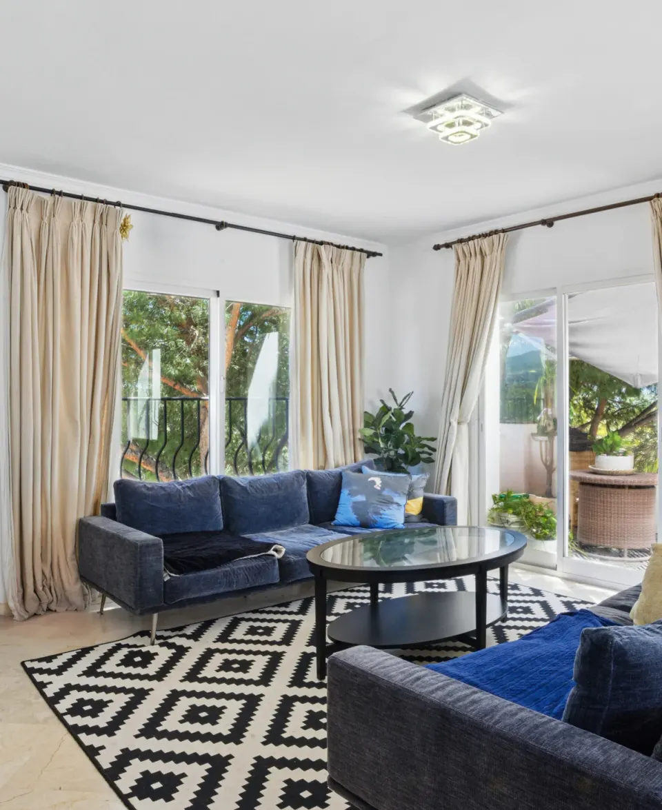 Los Pinos de Aloha — Penthouse in Nueva Andalucía